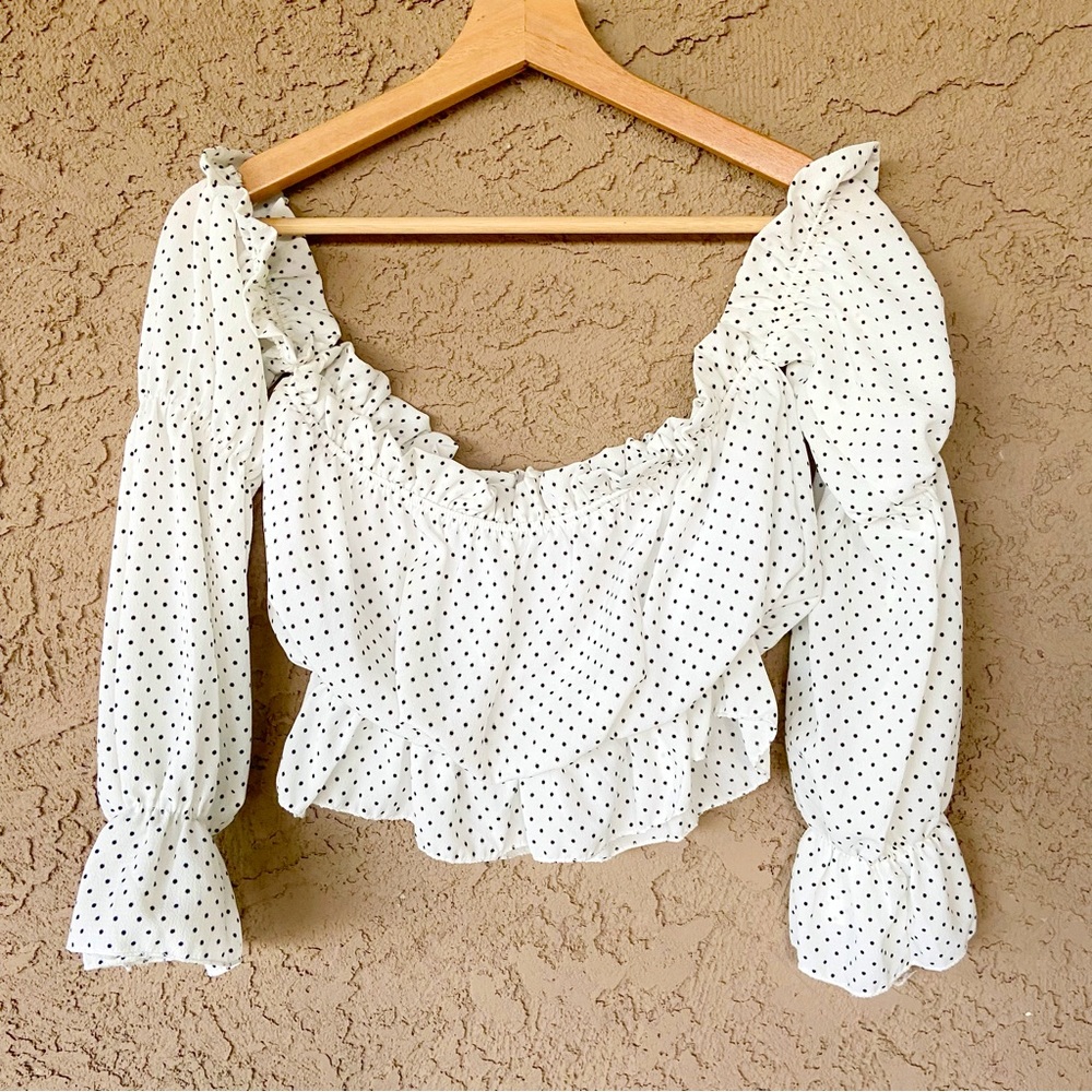 Crop Top On/Off-Shoulder Crop Top⭐️ SO CUTE